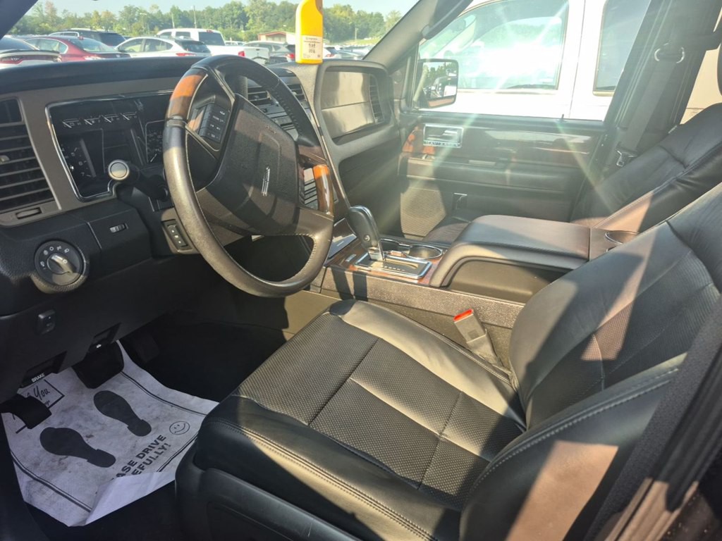 2014 Lincoln Navigator Image 7