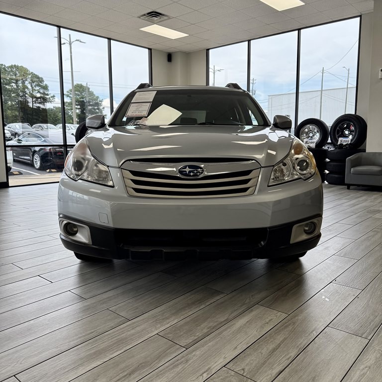 2012 Subaru Outback Image 2