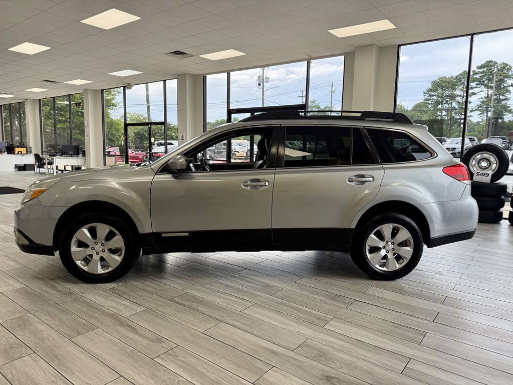 2012 Subaru Outback Image 4