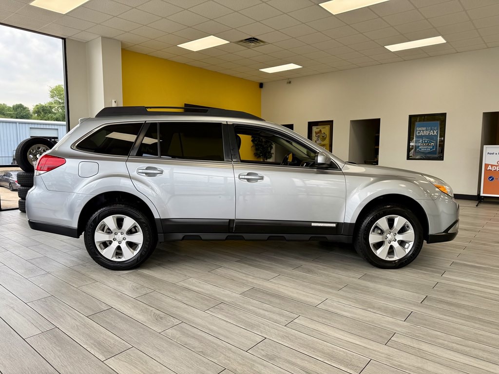 2012 Subaru Outback Image 5