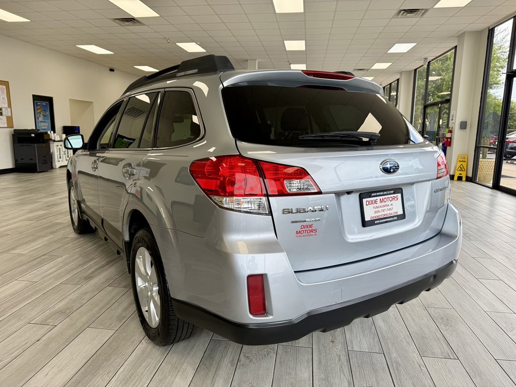2012 Subaru Outback Image 7