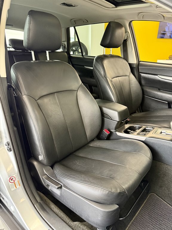 2012 Subaru Outback Image 16