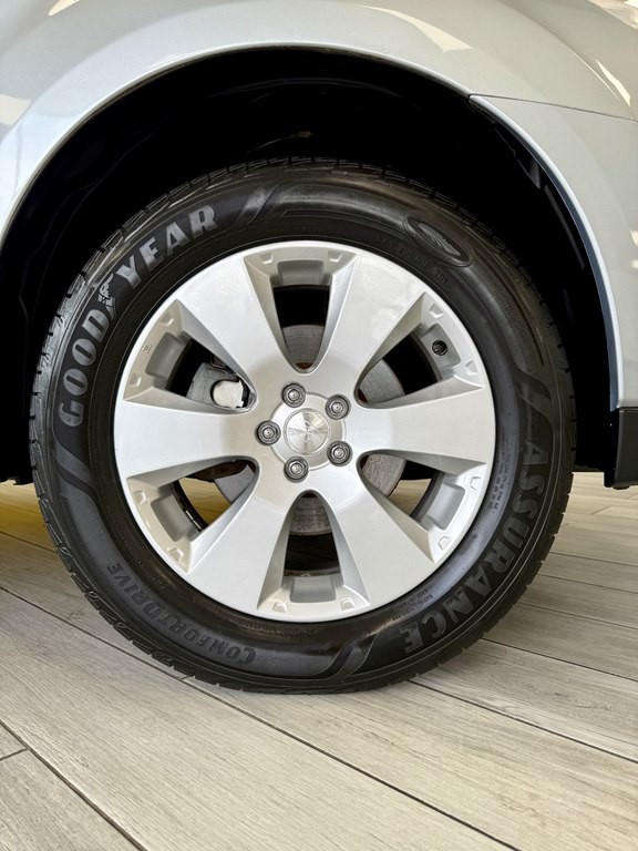 2012 Subaru Outback Image 19