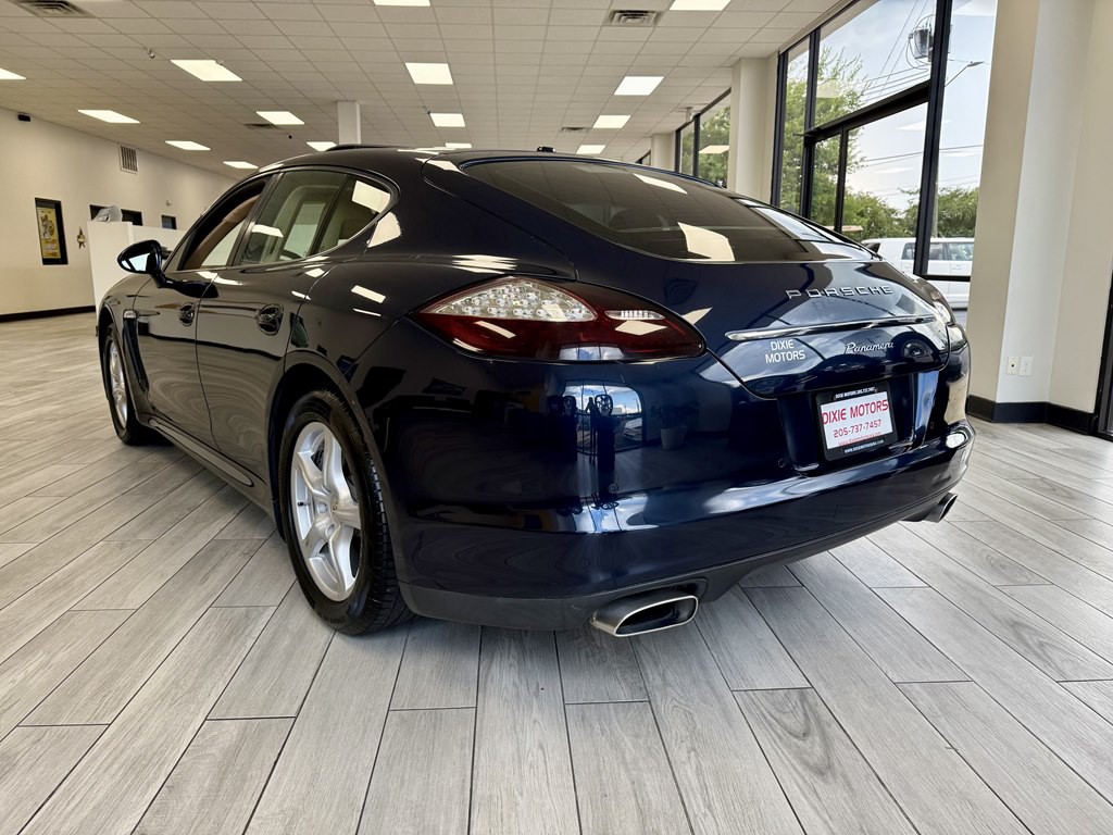2011 Porsche Panamera Image 7