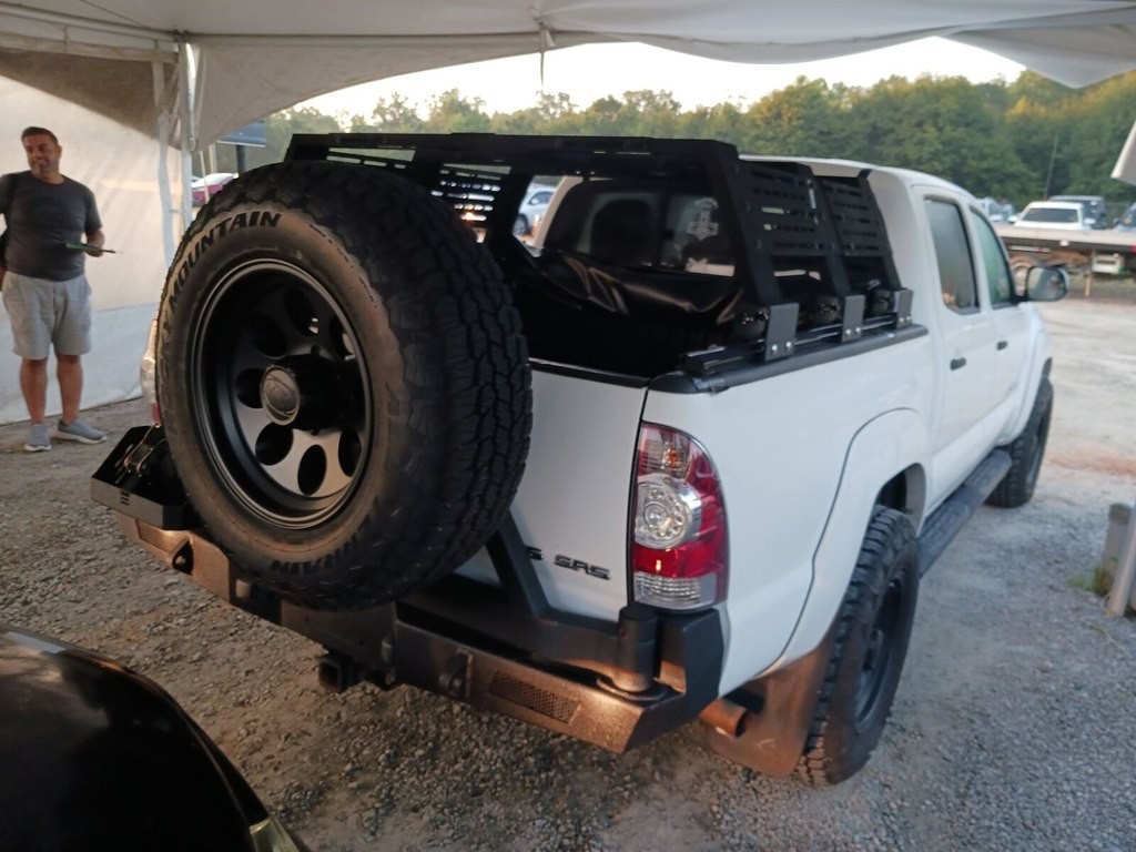 2013 Toyota Tacoma Image 3