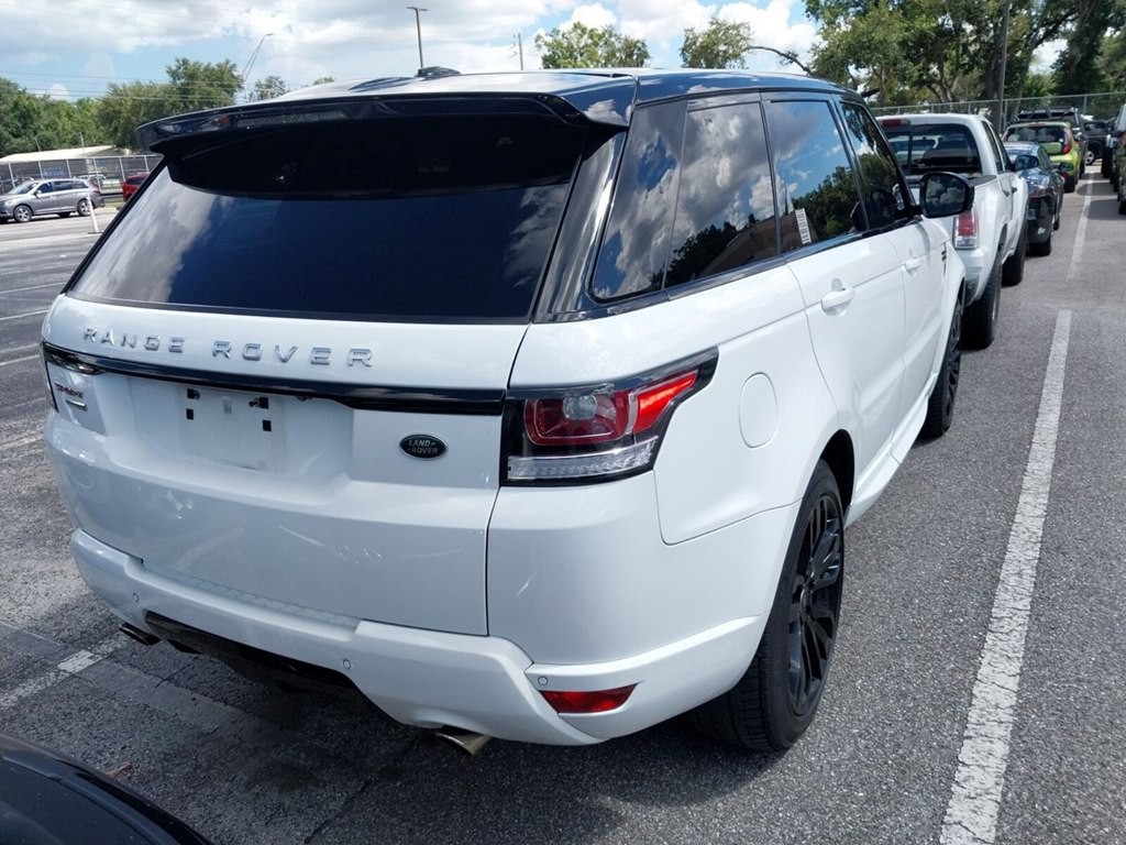 2014 Land Rover Range Rover Sport Image 2