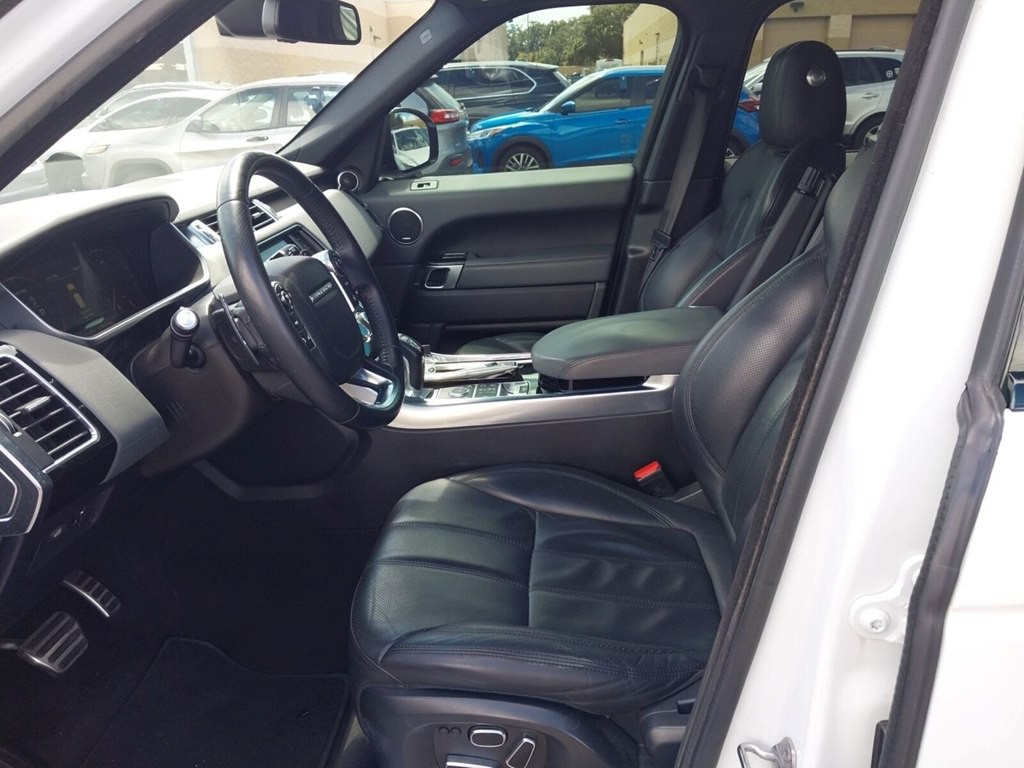 2014 Land Rover Range Rover Sport Image 4