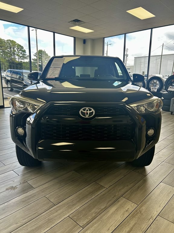 2014 Toyota 4Runner Image 2