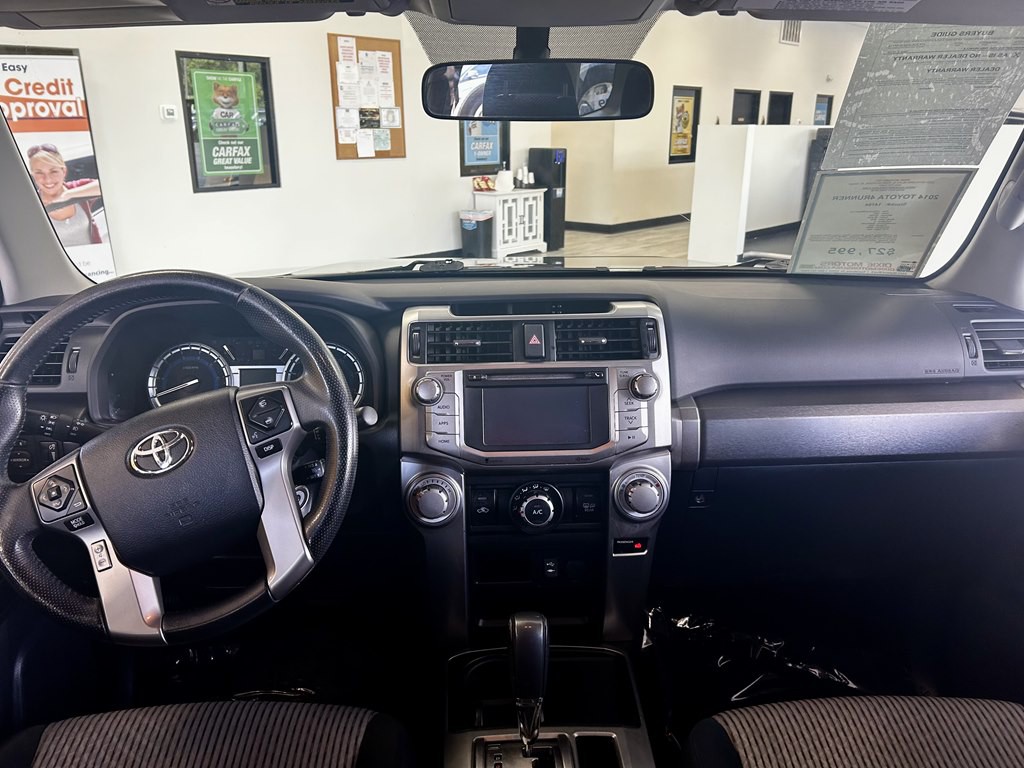 2014 Toyota 4Runner Image 10