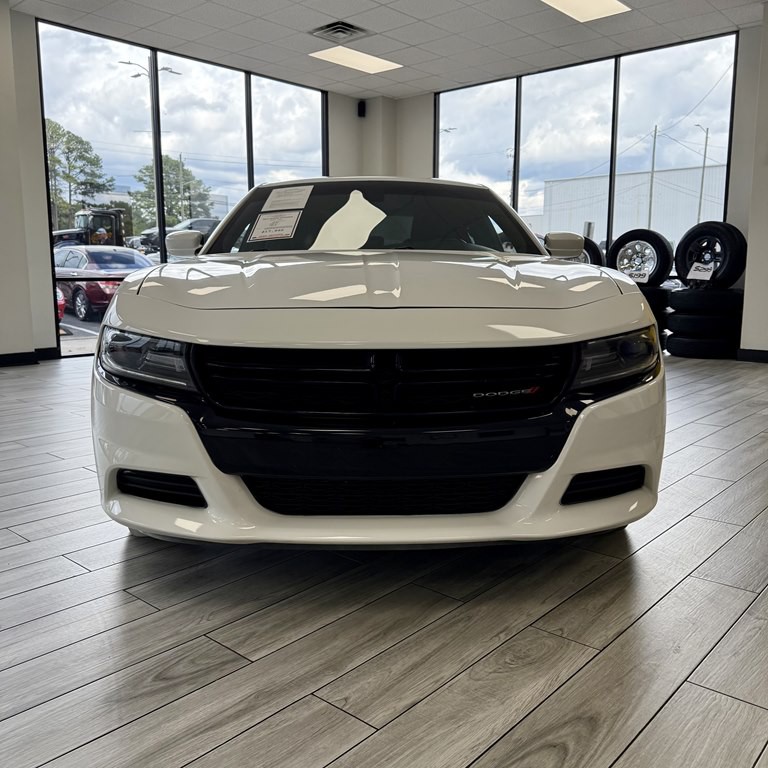 2017 Dodge Charger Image 2