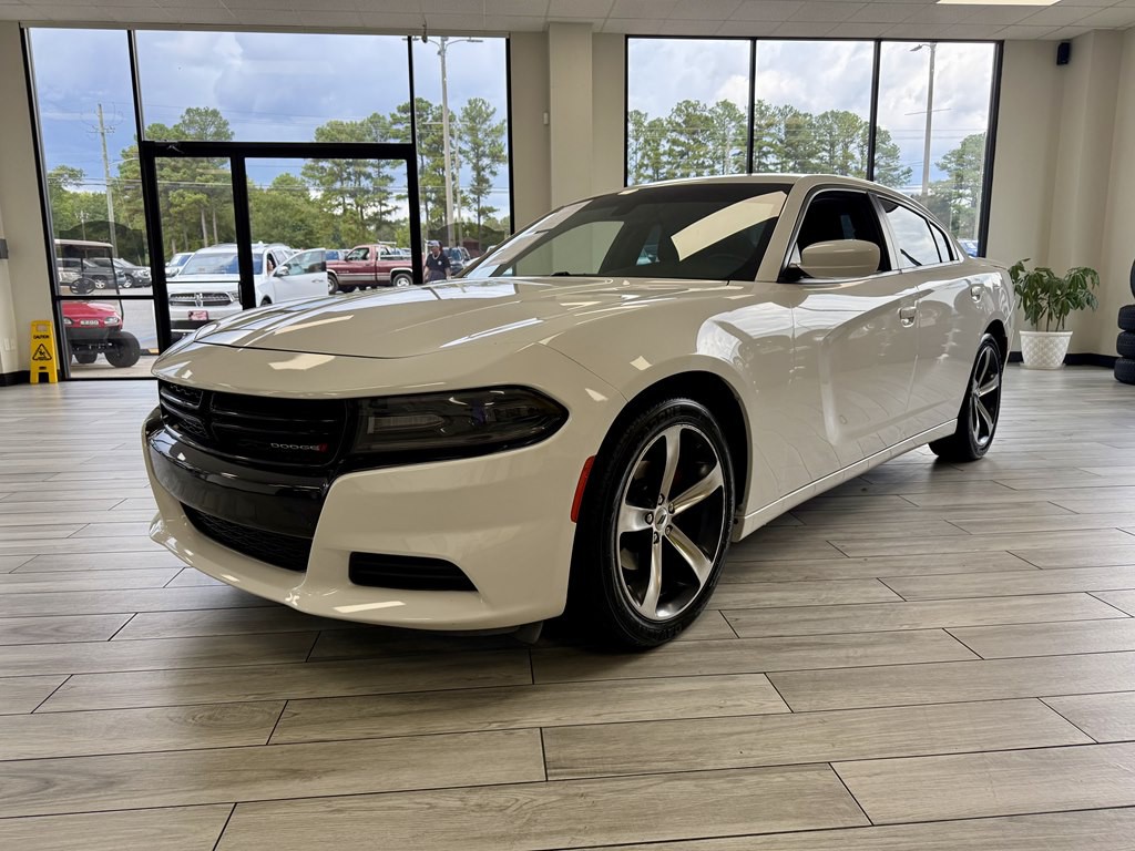 2017 Dodge Charger Image 3