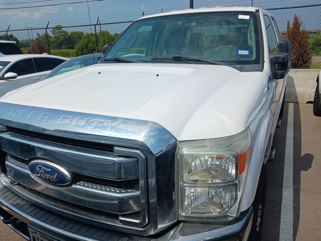 2011 Ford F-250 Image 2