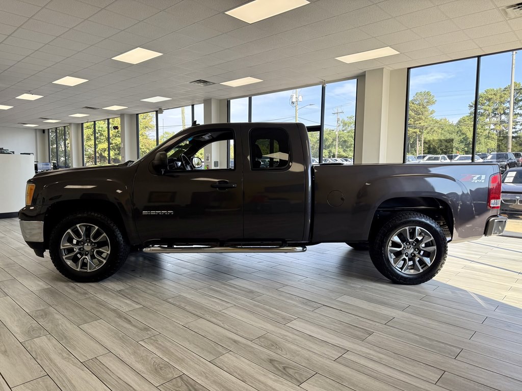2011 GMC Sierra Image 4