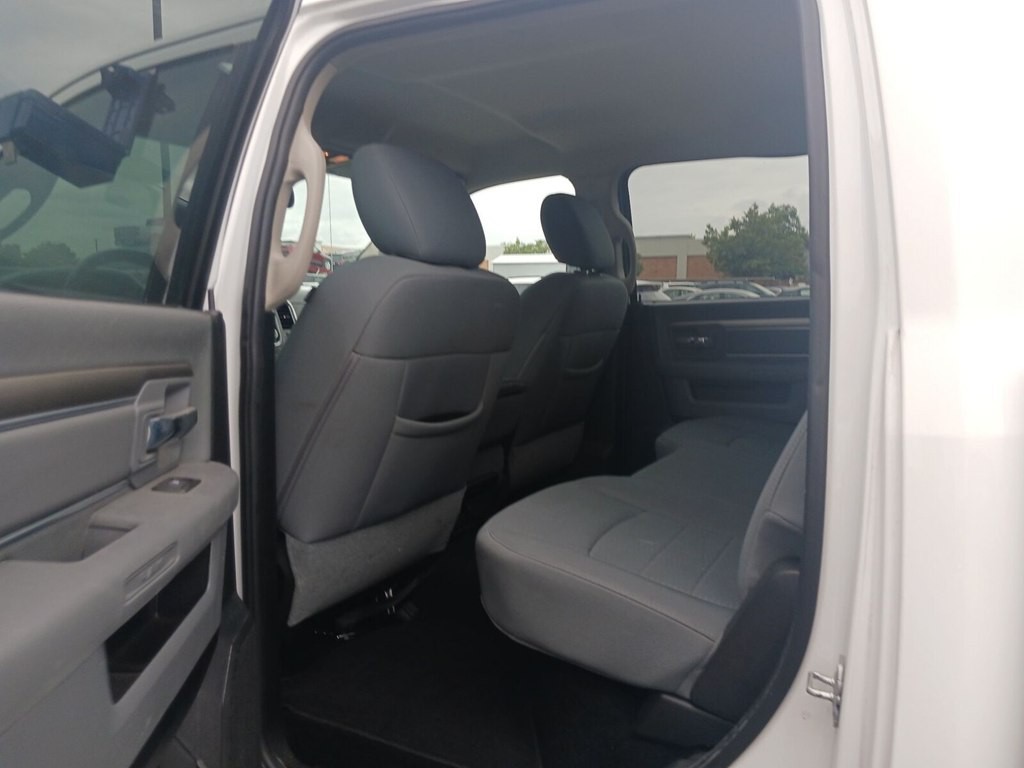 2013 RAM 1500 Image 6