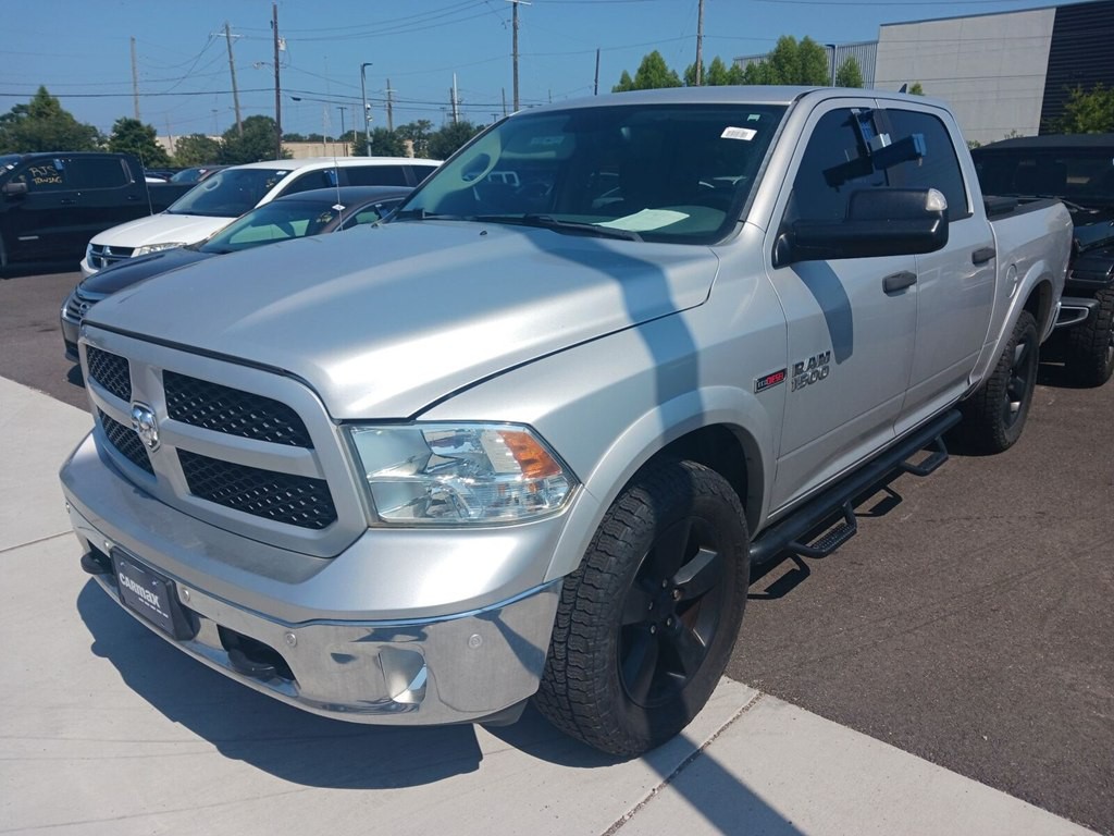 2016 RAM 1500 Image 2
