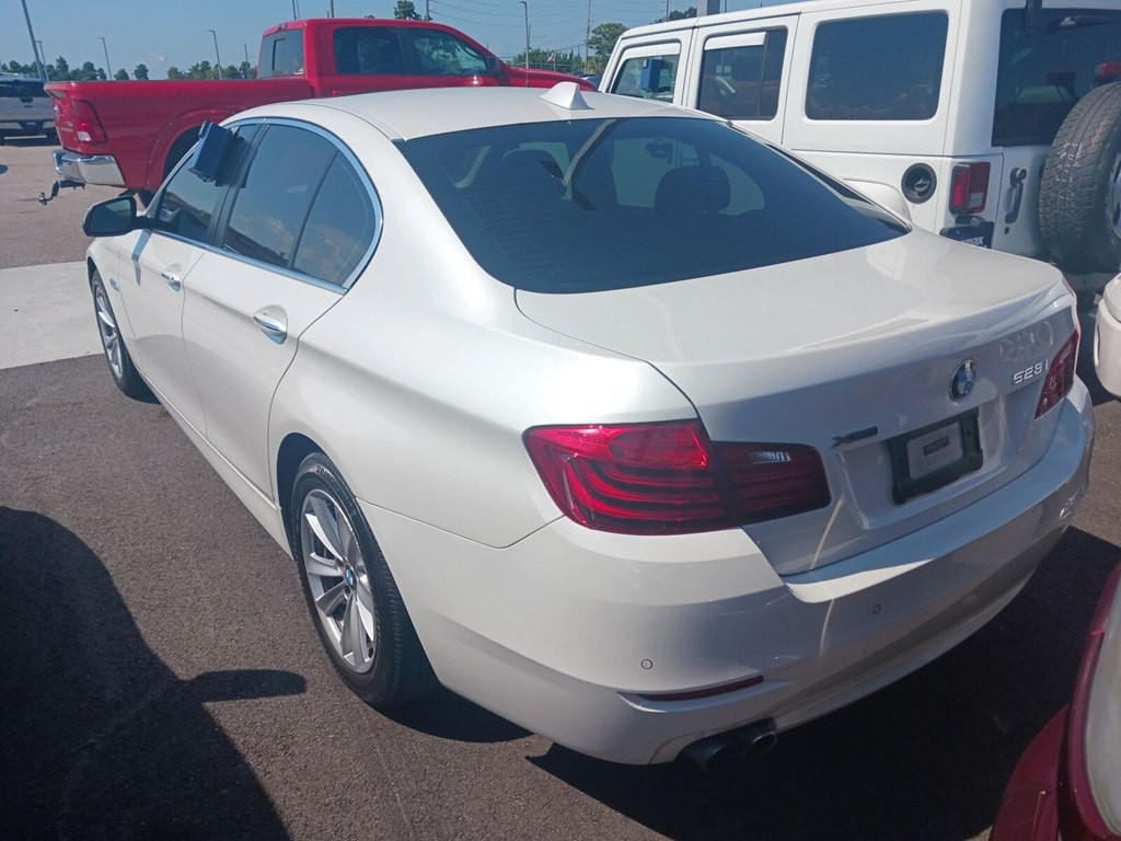 2015 BMW 5 Series Image 4