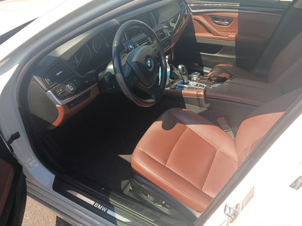 2015 BMW 5 Series Image 6