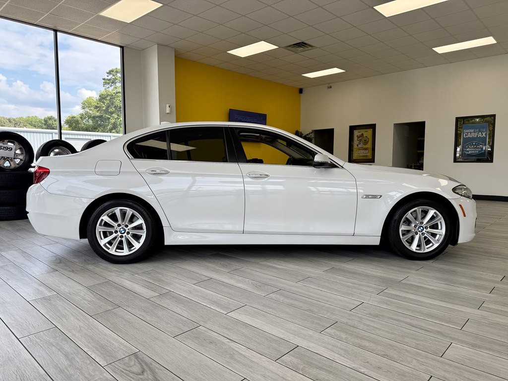 2015 BMW 5 Series Image 5