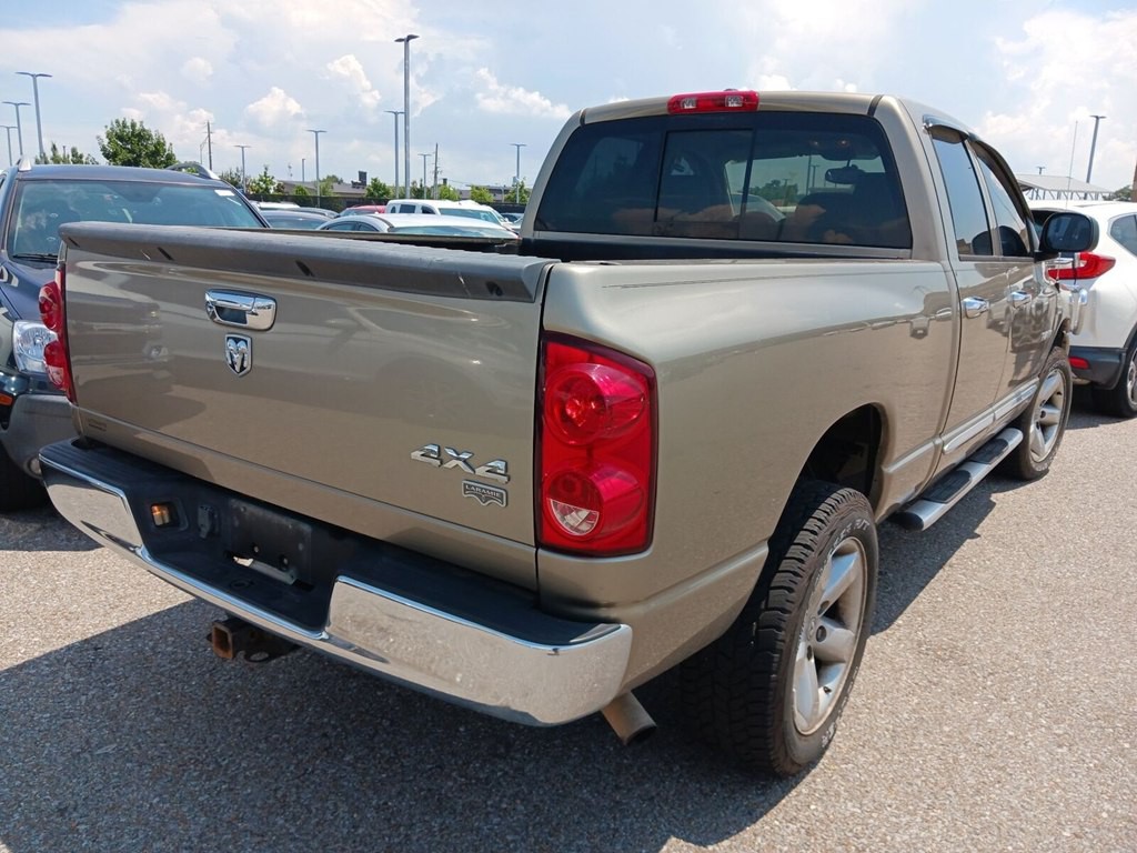 2008 Dodge Ram 1500 Image 3