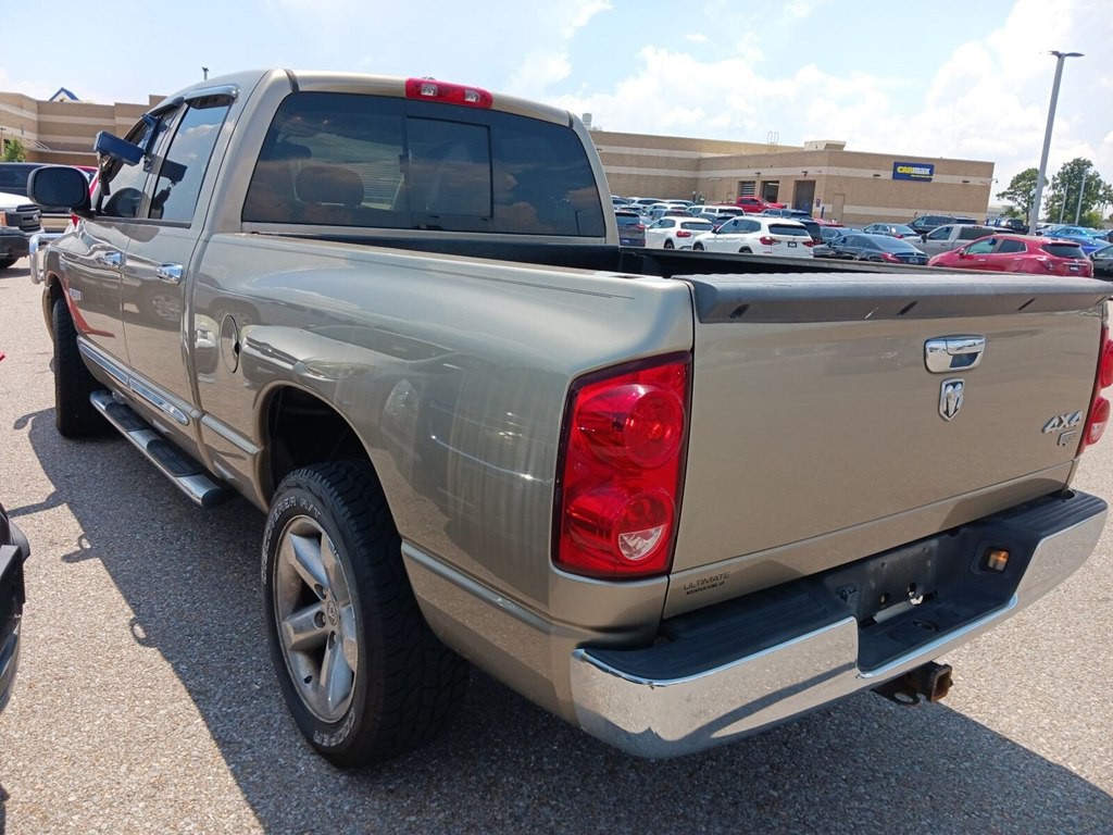 2008 Dodge Ram 1500 Image 4