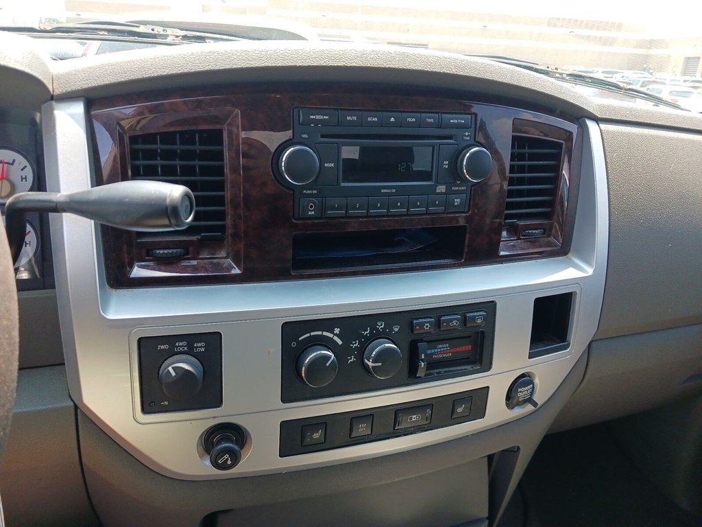 2008 Dodge Ram 1500 Image 7