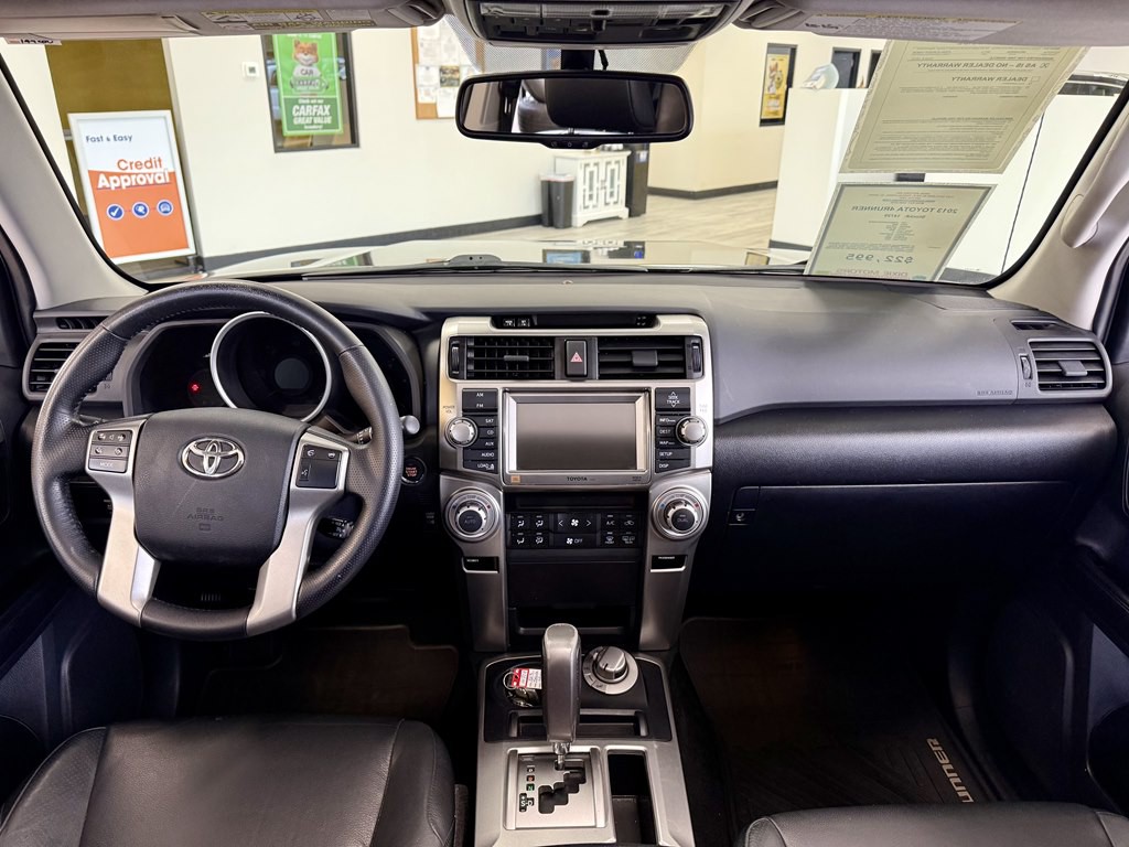 2013 Toyota 4Runner Image 10