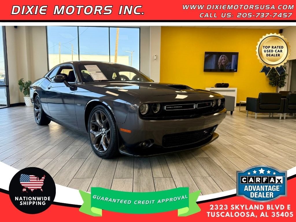 2019 Dodge Challenger Image 1