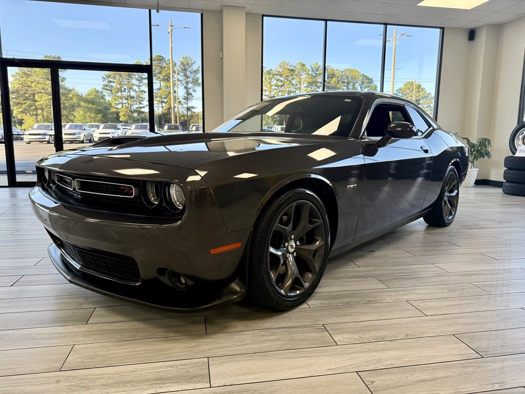 2019 Dodge Challenger Image 6