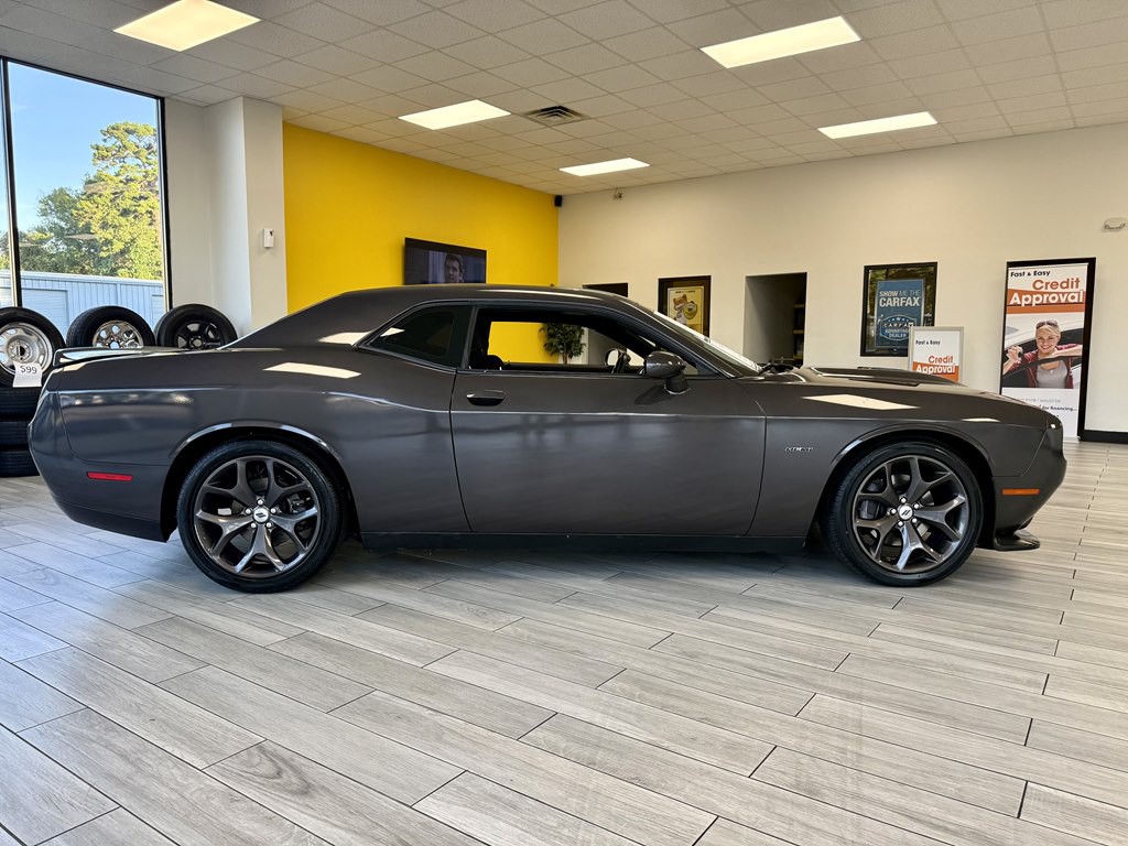 2019 Dodge Challenger Image 7