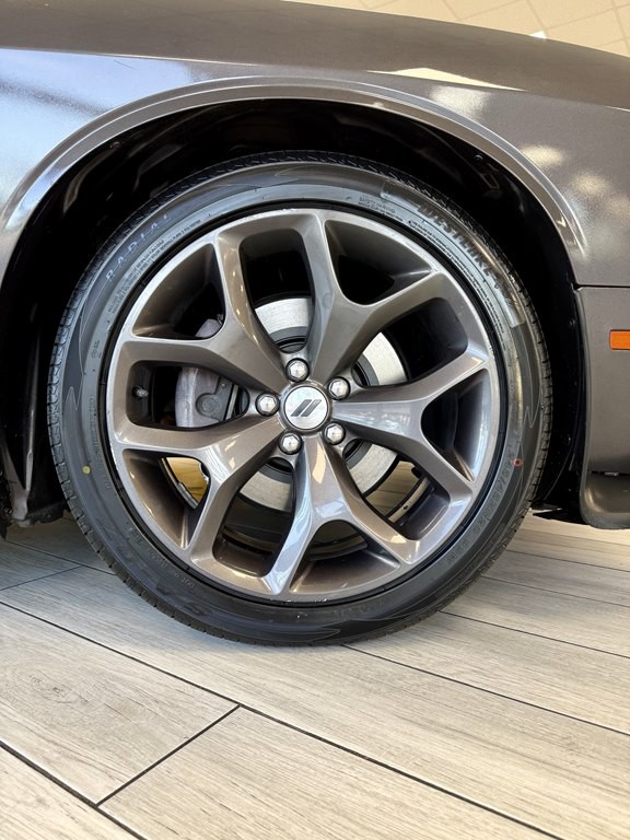 2019 Dodge Challenger Image 17