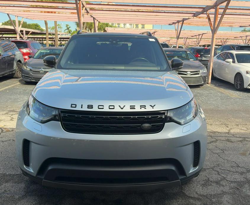 2019 Land Rover Discovery Image 2