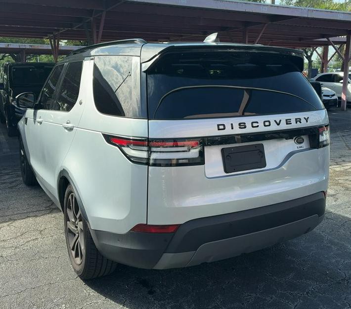 2019 Land Rover Discovery Image 4