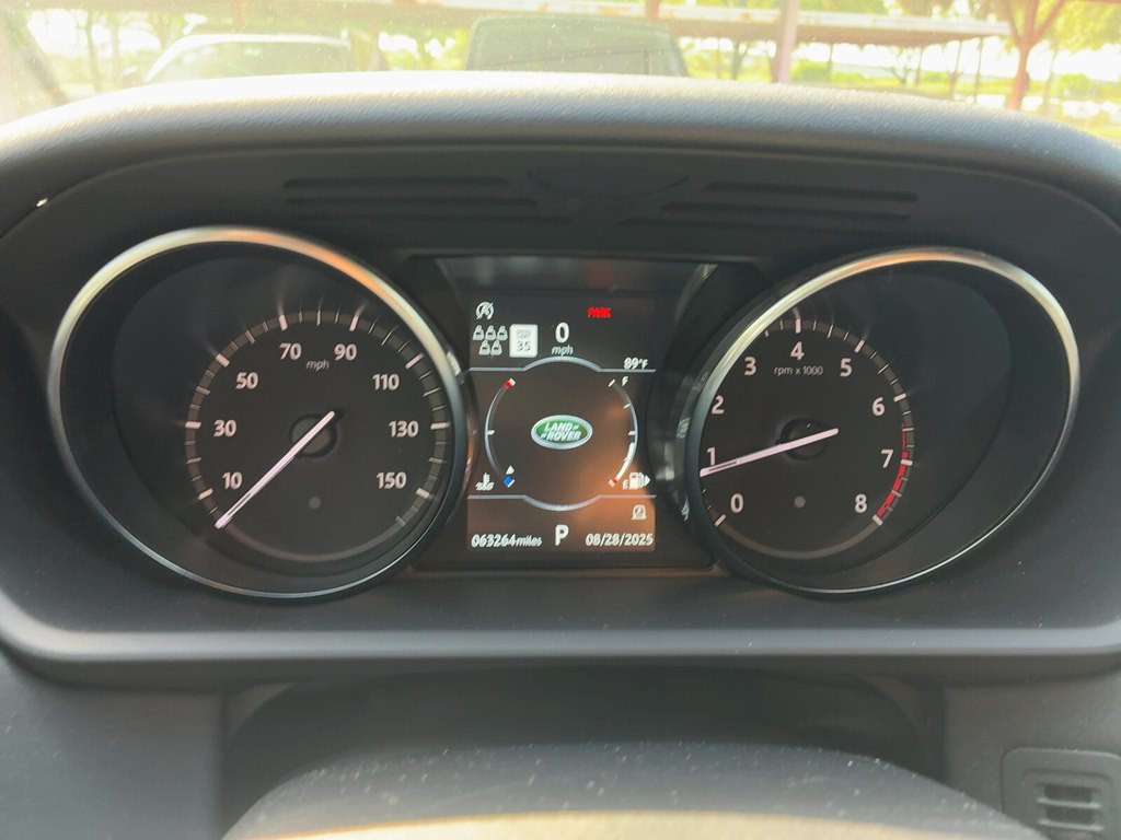 2019 Land Rover Discovery Image 12