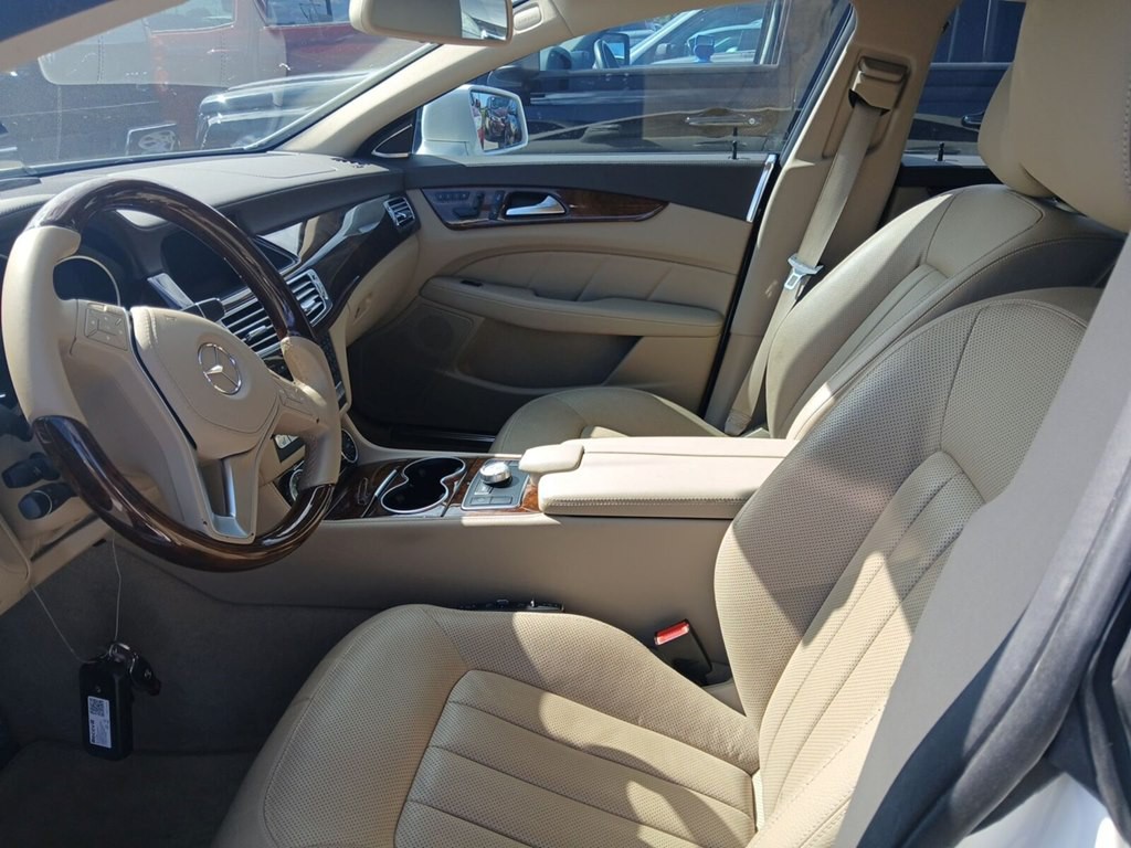 2013 Mercedes-Benz CLS-Class Image 4