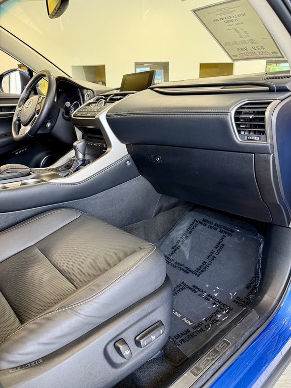 2016 Lexus NX 300 Image 15