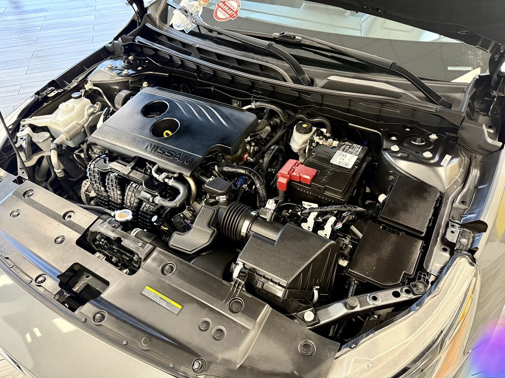 2020 Nissan Altima Image 18