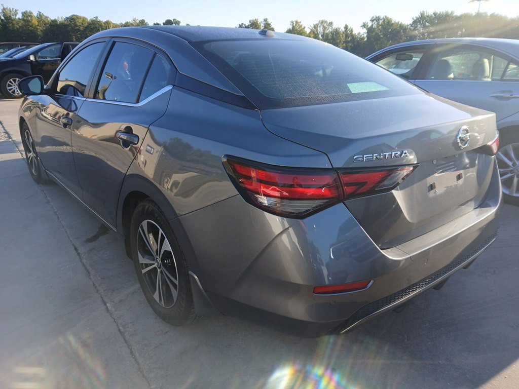 2021 Nissan Sentra Image 3
