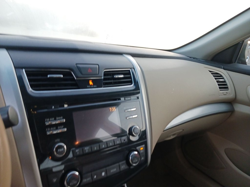 2013 Nissan Altima Image 6