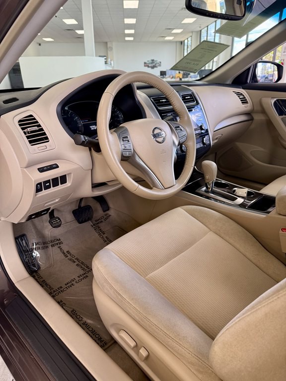 2013 Nissan Altima Image 13