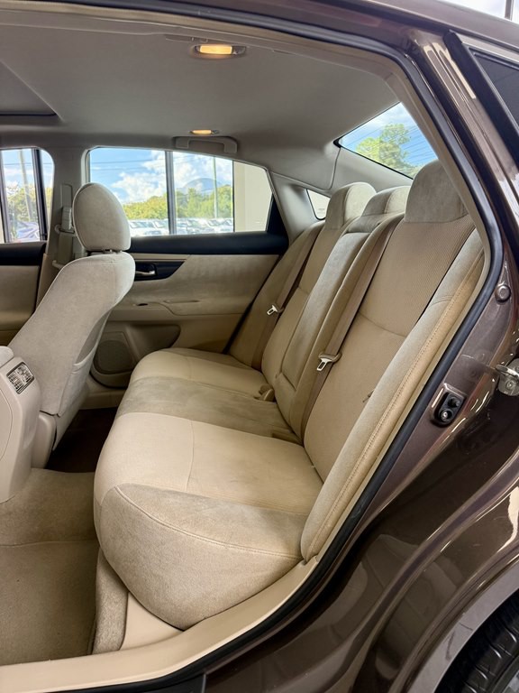 2013 Nissan Altima Image 17