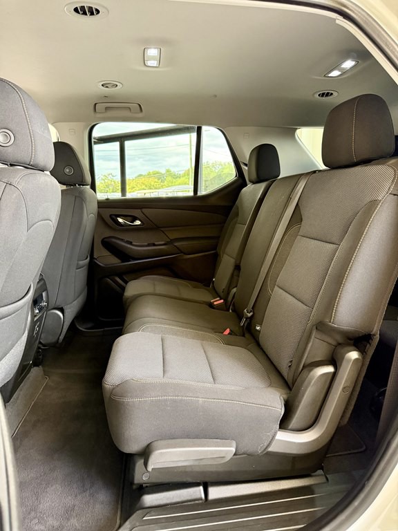 2021 Chevrolet Traverse Image 17