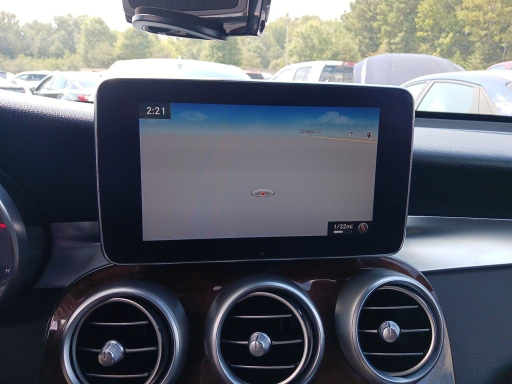 2019 Mercedes-Benz GLC-Class Image 7