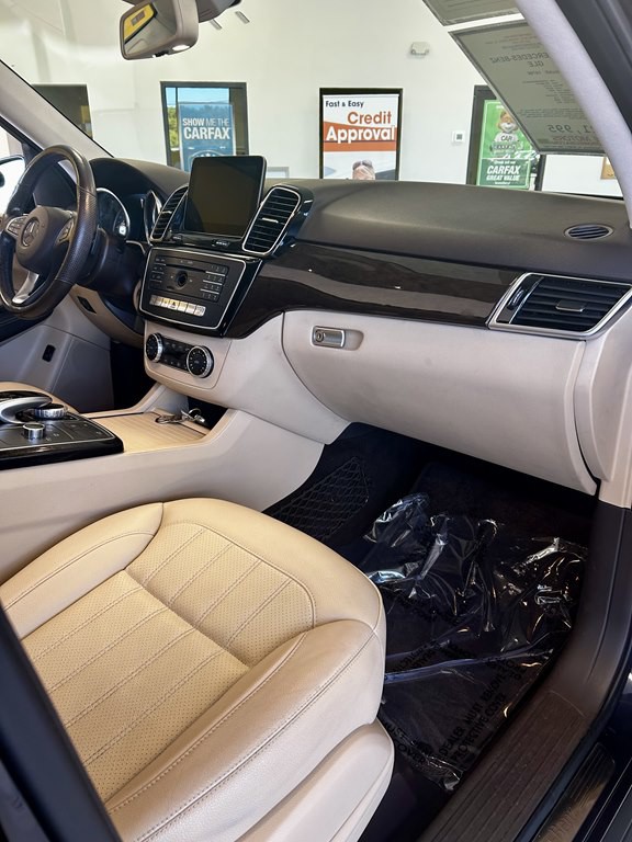 2018 Mercedes-Benz GLE-Class Image 12
