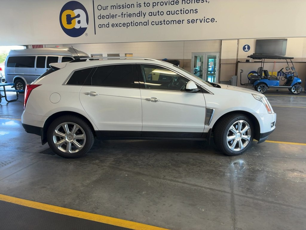 2015 Cadillac SRX Image 4