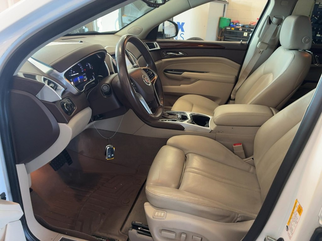 2015 Cadillac SRX Image 10