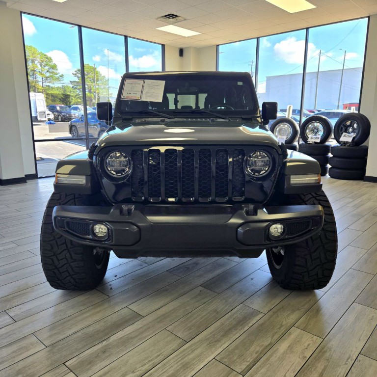 2022 Jeep Gladiator Image 2