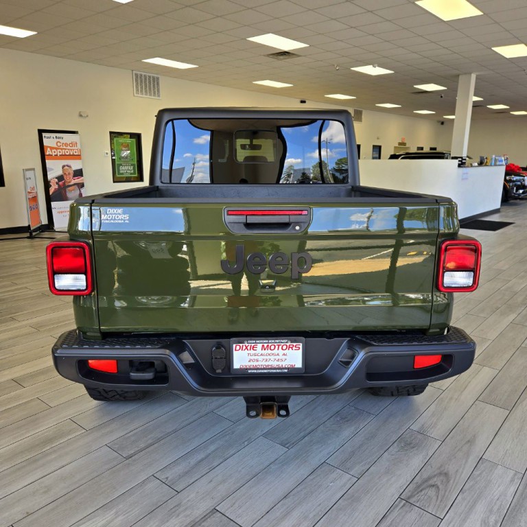 2022 Jeep Gladiator Image 8