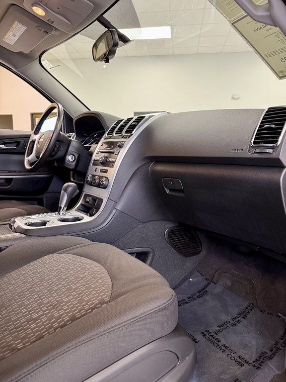 2012 GMC Acadia Image 11
