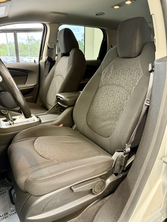 2012 GMC Acadia Image 13