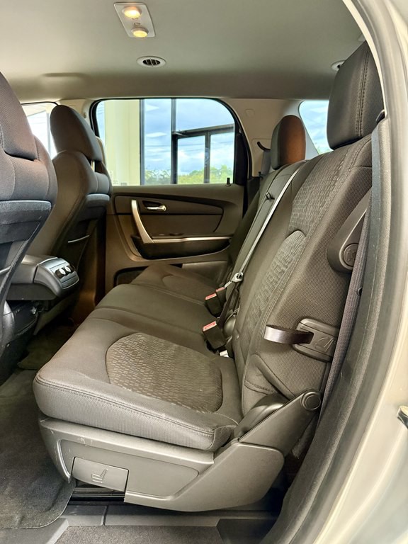 2012 GMC Acadia Image 14